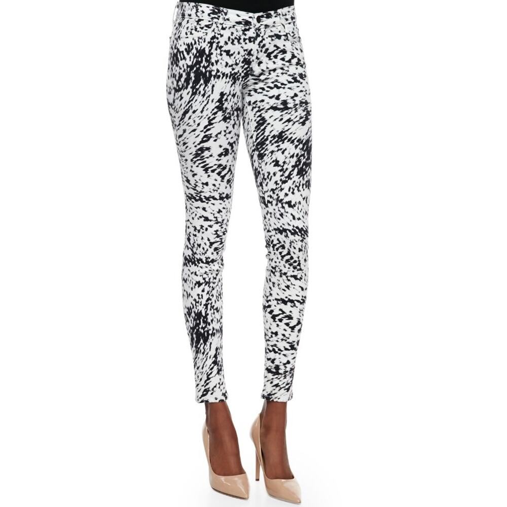 J Brand‎ Super Skinny Labyrinth Print Jeans W26 Inseam 29 Black White